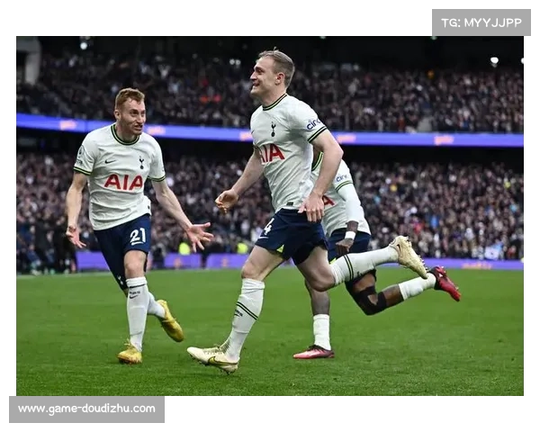 热刺客场2-0战胜曼城 弗里克战术革新初见成效