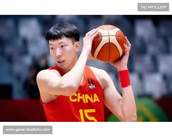 男篮公布19人集训名单,周琦、曾凡博伤愈回归 男篮公布19人集训名单,周琦、曾凡博伤愈回归