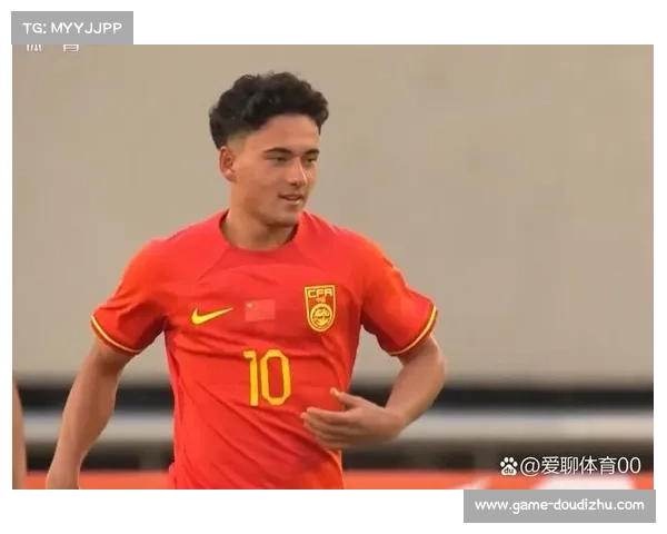 邝兆镭身披10号球衣，成为U17国足前场核心